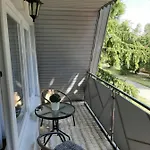Nikolett Apartment *