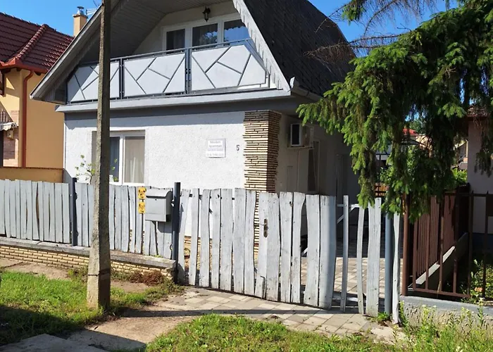 Appartement Nikolett *